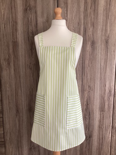 Medium cross back apron - , in