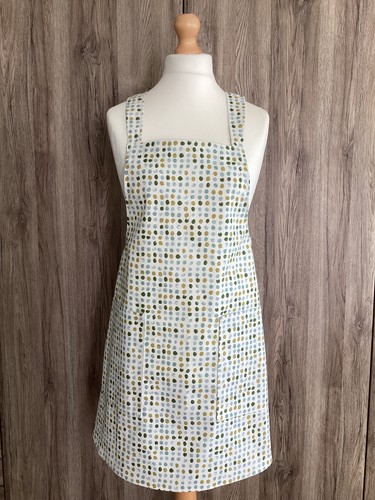 Medium cross back - apron, with
